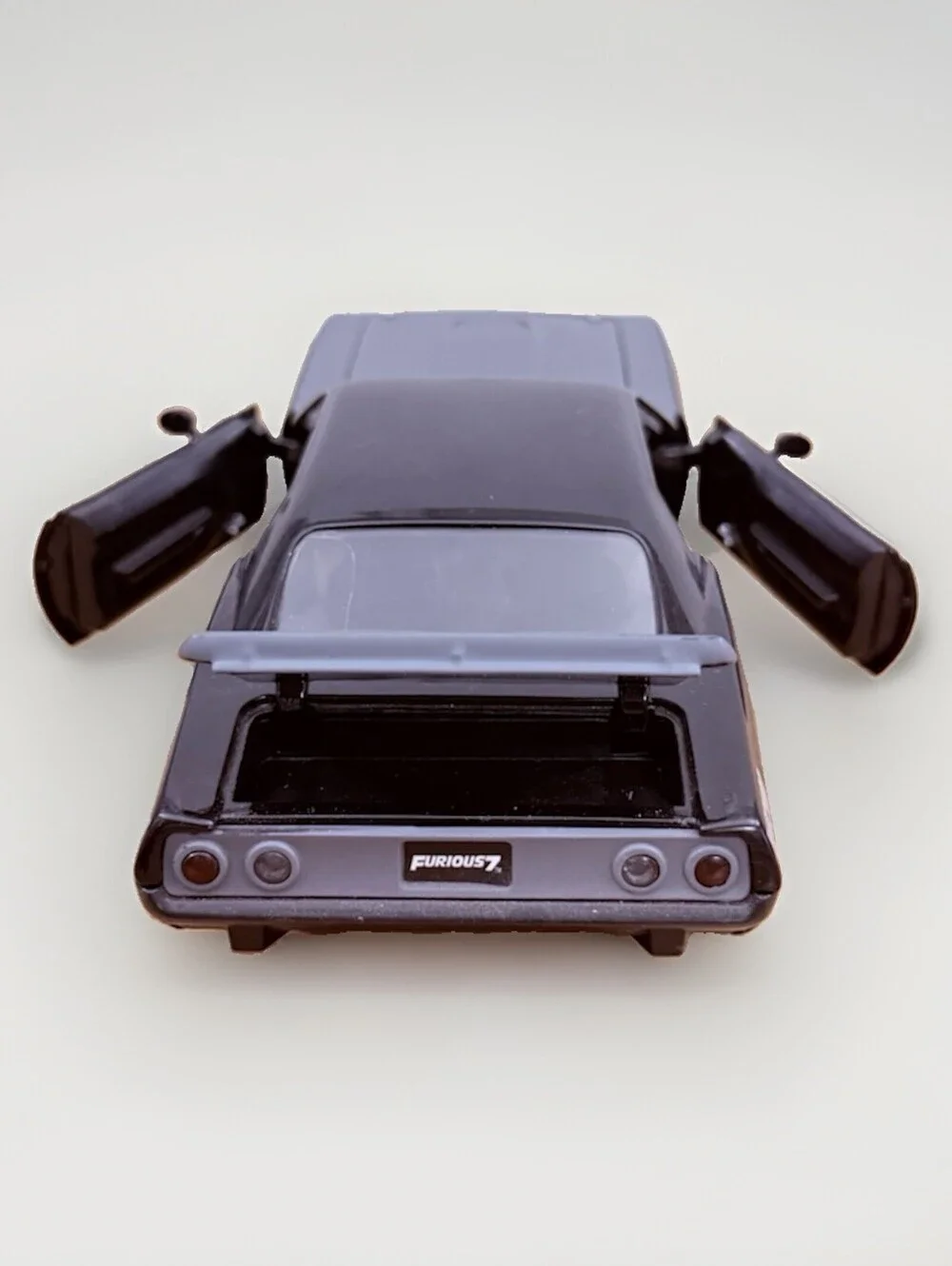 Collectible Jada 1973 Plymouth Barracuda Diecast Black 1:24